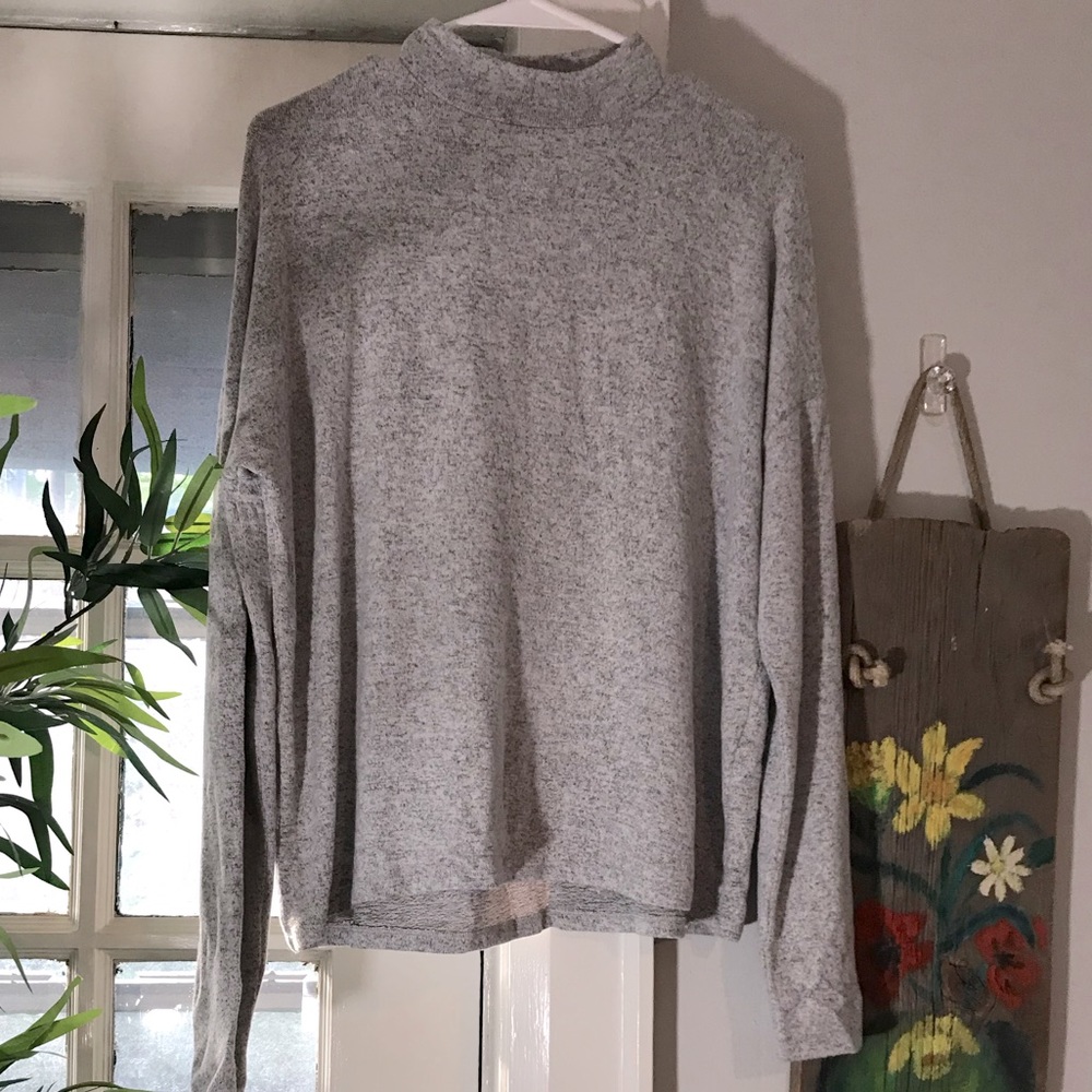 Twik by Simons super soft turtle neck